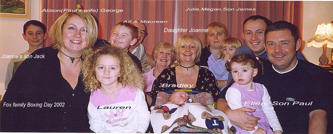 Boxing Day 2002 - Fox family.jpg